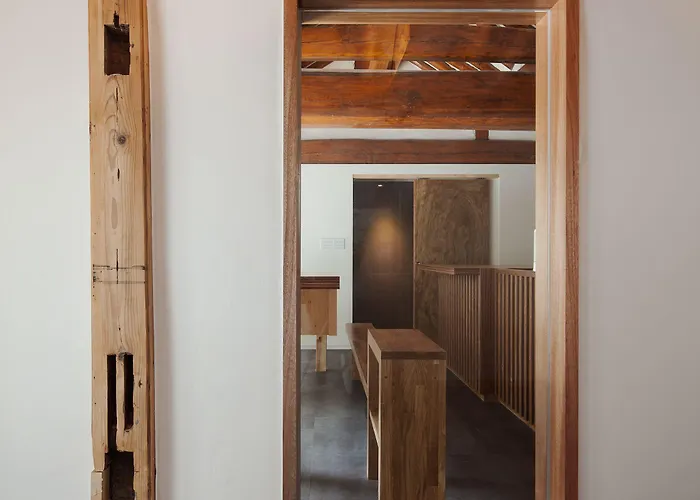 Side Hanok 2*